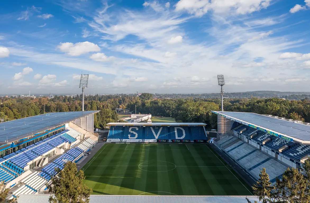 photos Merck-Stadion am Böllenfalltor